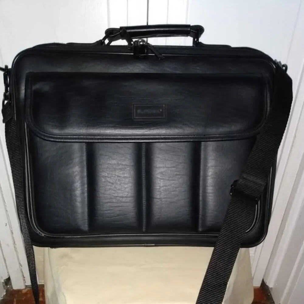 Sumdex Black Leather Laptop Briefcase